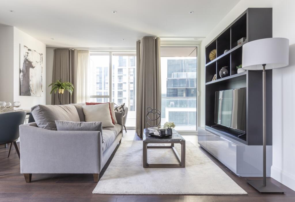 2 bed Apartment for rent in Poplar. From Hamptons - Blackheath 2 bed Apartment for rent in Poplar. From Hamptons - Blackheath
