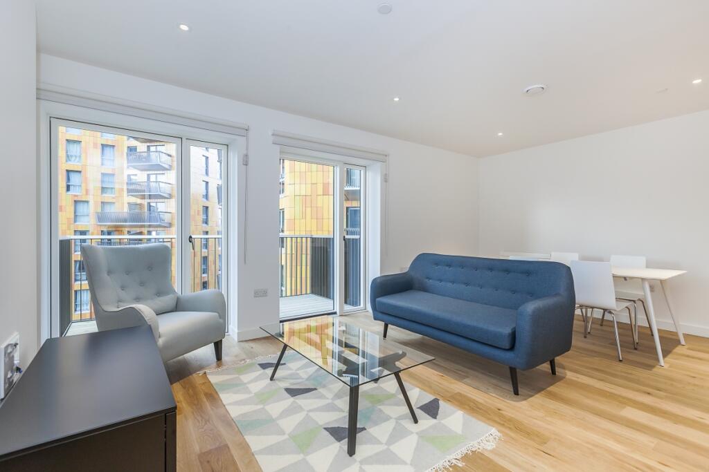 1 bed Apartment for rent in Poplar. From Hamptons - Canary Wharf