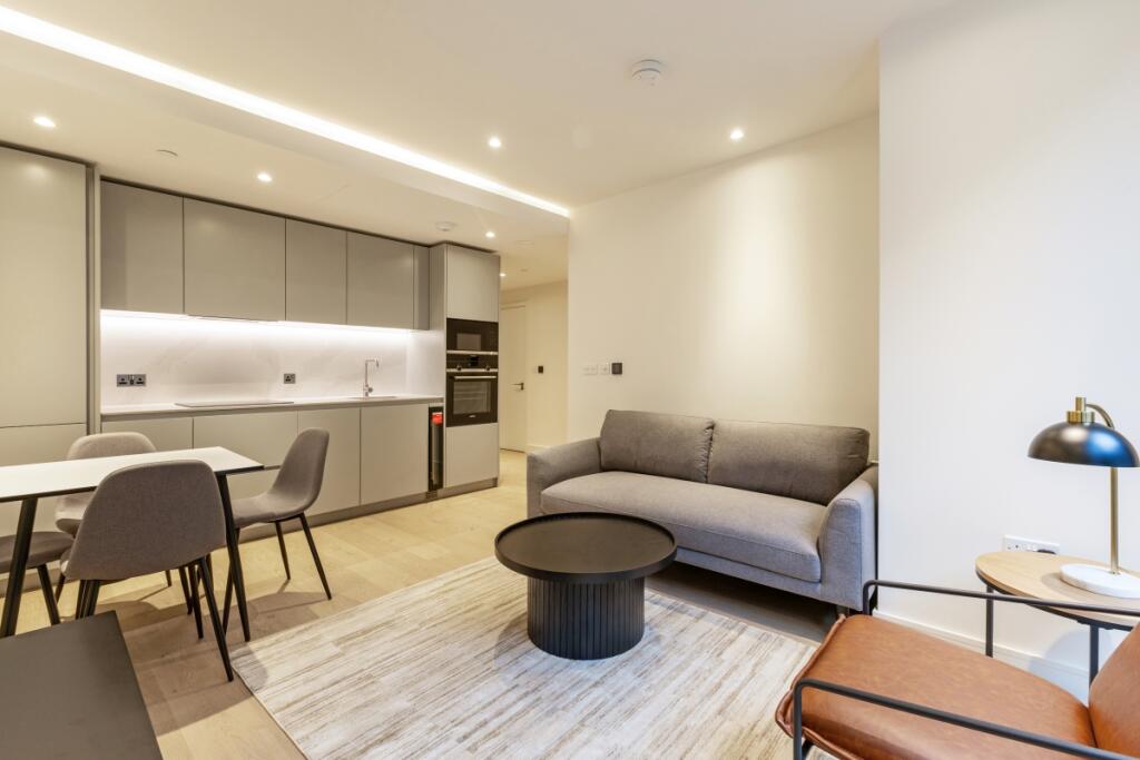 2 bed Apartment for rent in Poplar. From Hamptons - Canary Wharf 2 bed Apartment for rent in Poplar. From Hamptons - Canary Wharf