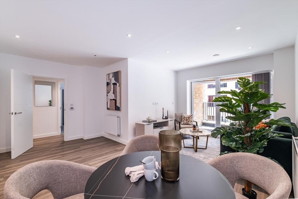 1 bed Apartment for rent in Woolwich. From Hamptons - Canary Wharf