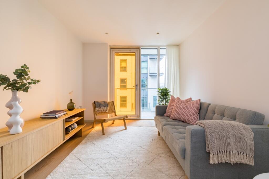 1 bed Apartment for rent in Poplar. From Hamptons - Canary Wharf 1 bed Apartment for rent in Poplar. From Hamptons - Canary Wharf