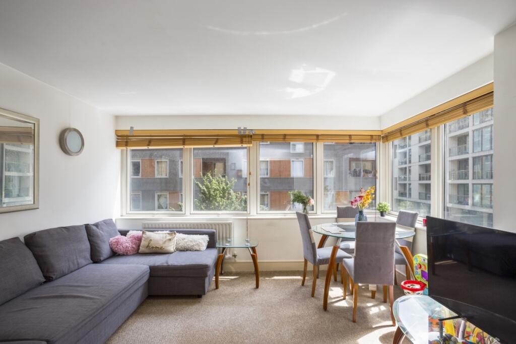 1 bed Apartment for rent in Poplar. From Hamptons - Canary Wharf 1 bed Apartment for rent in Poplar. From Hamptons - Canary Wharf