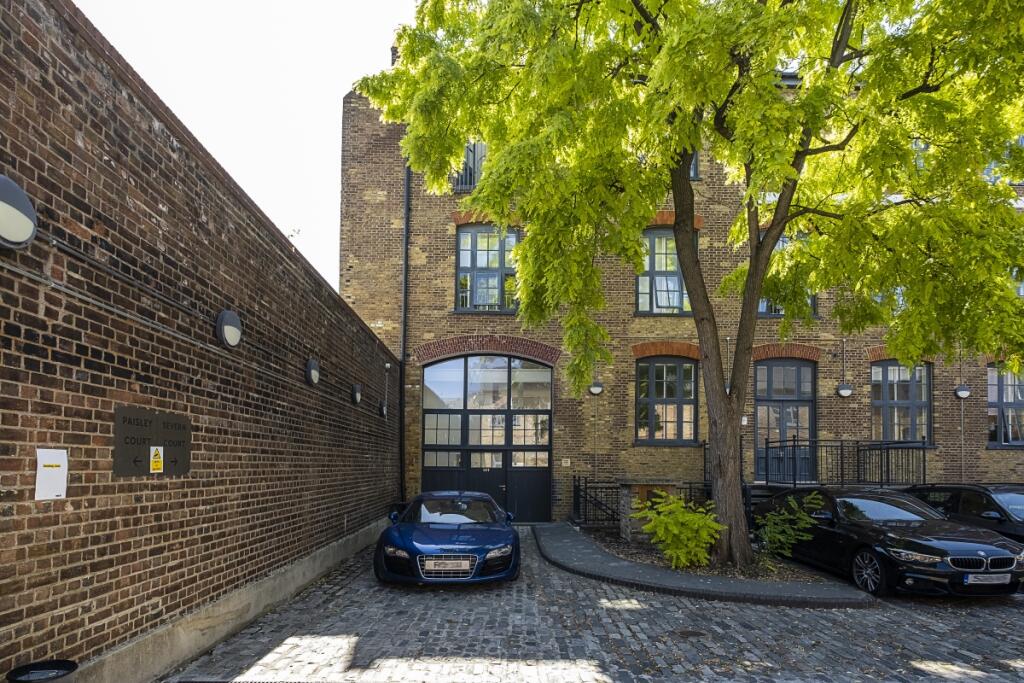 1 bed Annexe for rent in Poplar. From Hamptons - Canary Wharf 1 bed Annexe for rent in Poplar. From Hamptons - Canary Wharf
