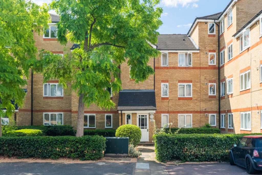 1 bed Apartment for rent in Poplar. From Hamptons - Canary Wharf 1 bed Apartment for rent in Poplar. From Hamptons - Canary Wharf