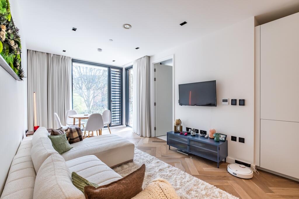 1 bed Apartment for rent in Kensington. From Hamptons - Chelsea 1 bed Apartment for rent in Kensington. From Hamptons - Chelsea
