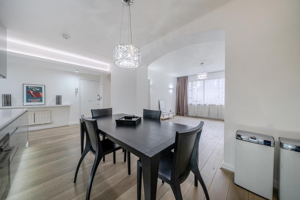 3 bed 1st Floor Flat for rent in Chelsea. From Hamptons - Chelsea 3 bed 1st Floor Flat for rent in Chelsea. From Hamptons - Chelsea