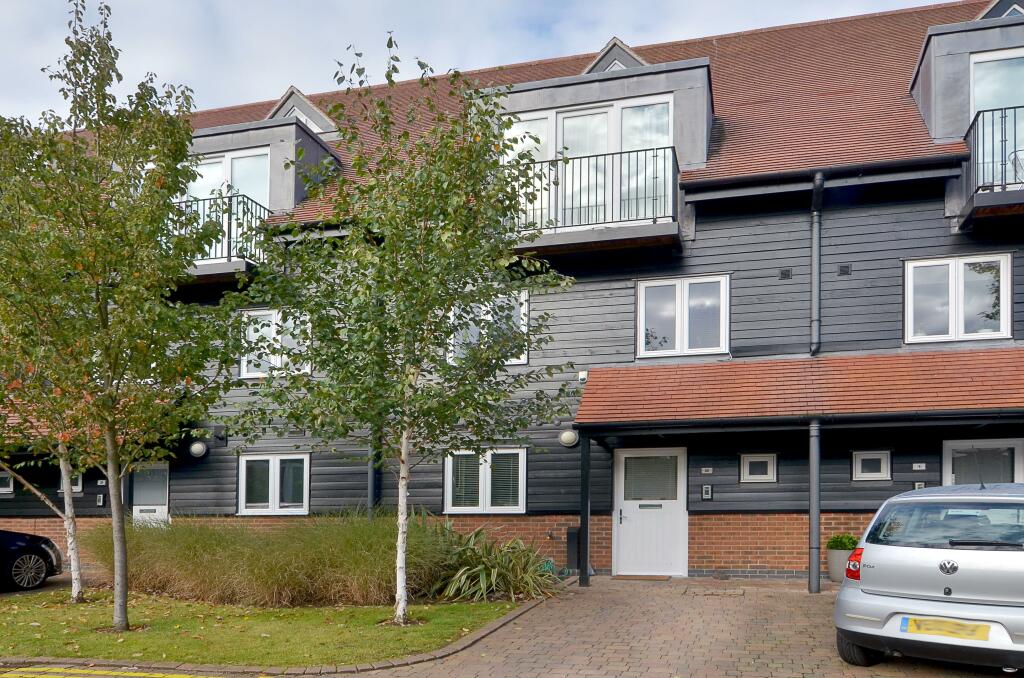 5 bed Mid Terraced House for rent in Brentford. From Hamptons - Chiswick