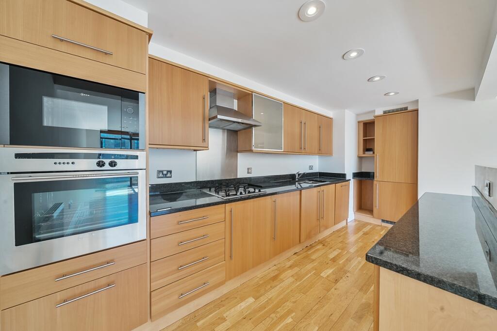2 bed Apartment for rent in Brentford. From Hamptons - Chiswick