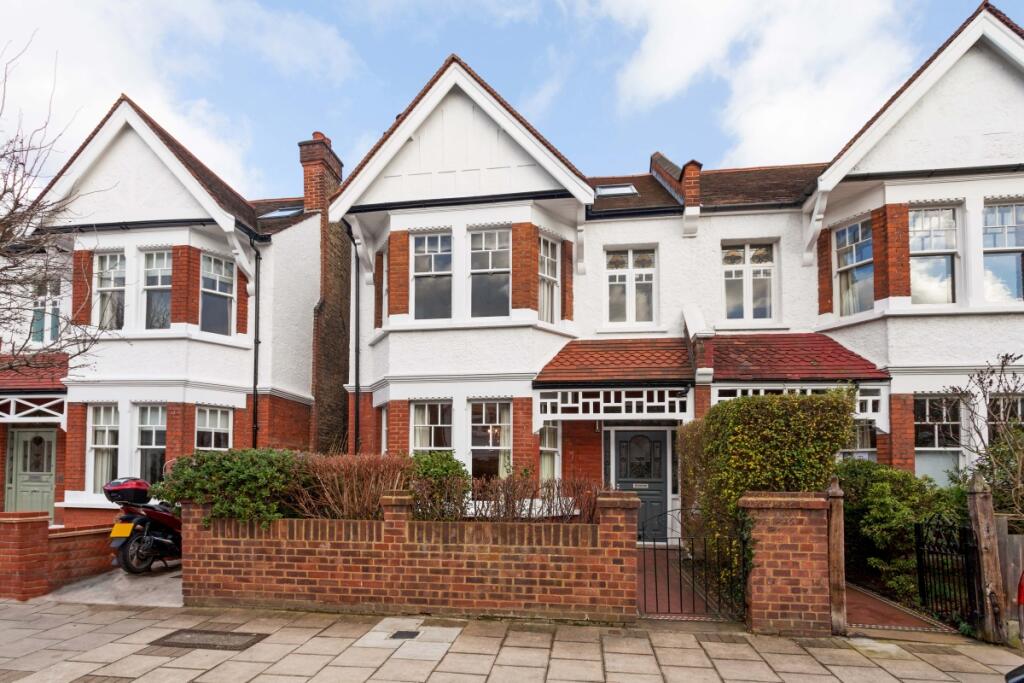 5 bed Semi Detached for rent in Chiswick. From Hamptons - Chiswick 5 bed Semi Detached for rent in Chiswick. From Hamptons - Chiswick