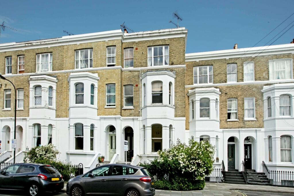 1 bed 1st Floor Flat for rent in Hammersmith. From Hamptons - Chiswick 1 bed 1st Floor Flat for rent in Hammersmith. From Hamptons - Chiswick