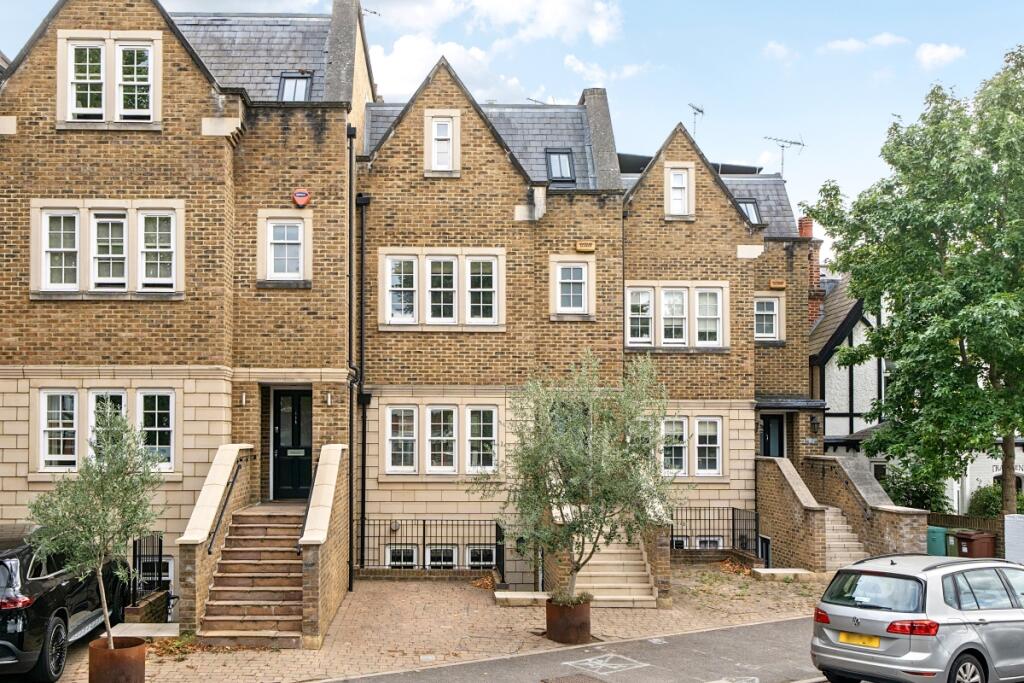 5 bed Town House for rent in Chiswick. From Hamptons - Chiswick 5 bed Town House for rent in Chiswick. From Hamptons - Chiswick