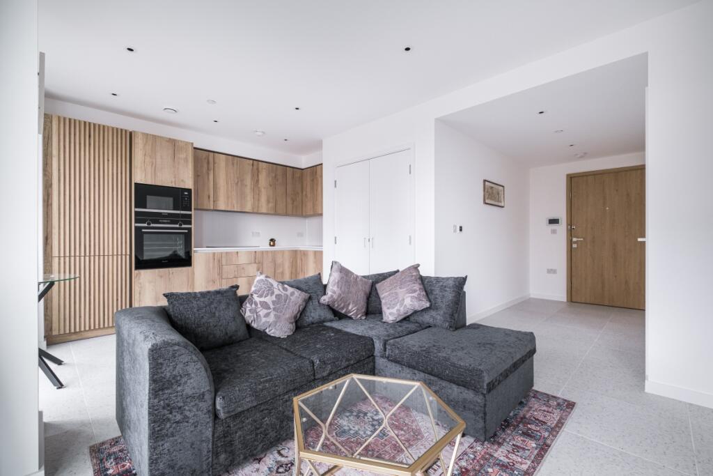 1 bed Flat for rent in Stepney. From Hamptons International Sales - Chiswick