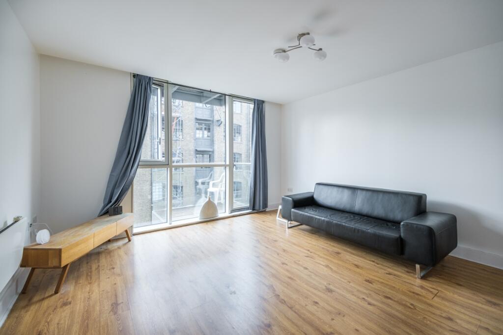 2 bed Flat for rent in Stepney. From Hamptons International Sales - Chiswick
