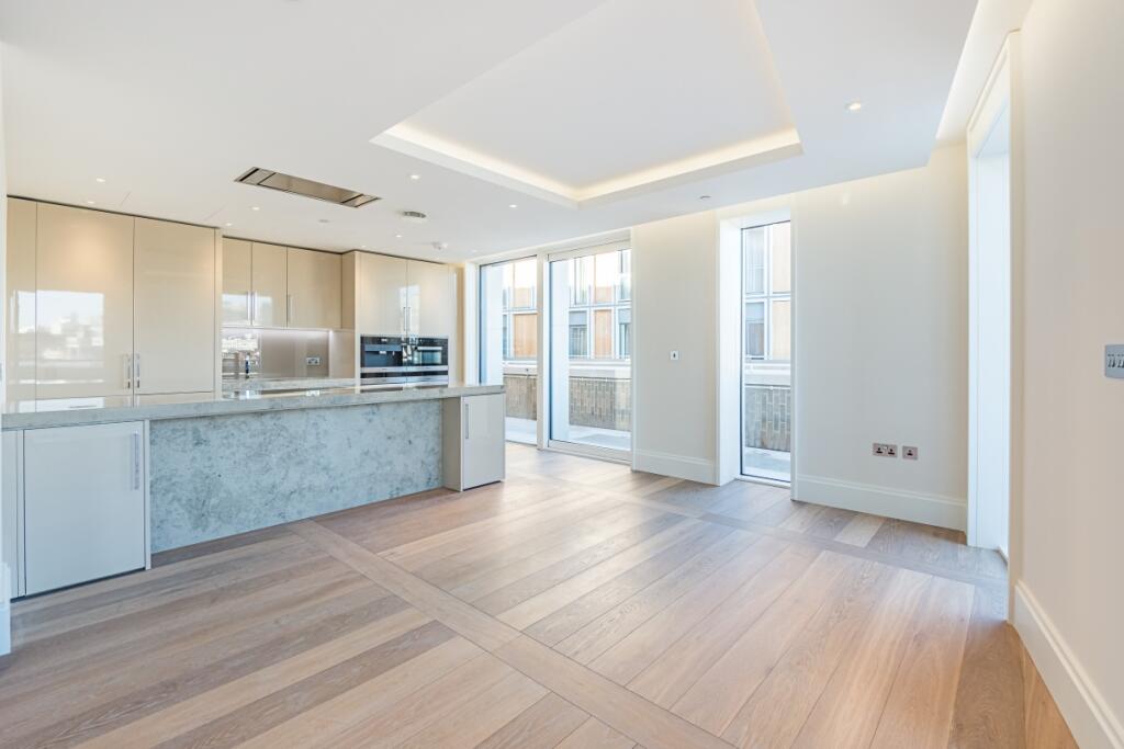 3 bed 1st Floor Flat for rent in Westminster. From Hamptons Lettings - City