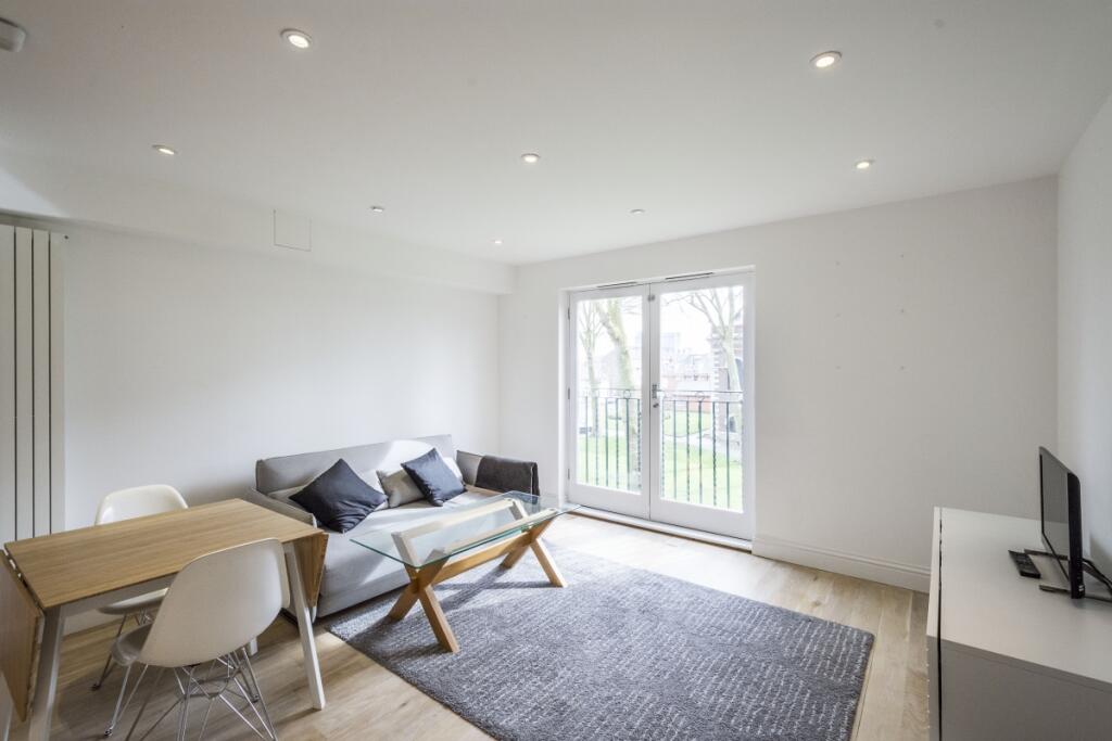 1 bed Apartment for rent in Bethnal Green. From Hamptons Lettings - City