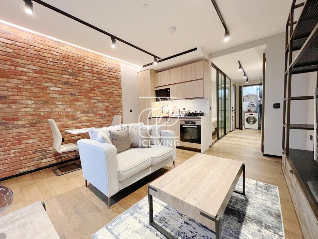 4 bed Apartment for rent in London. From Hamptons Lettings - City 4 bed Apartment for rent in London. From Hamptons Lettings - City