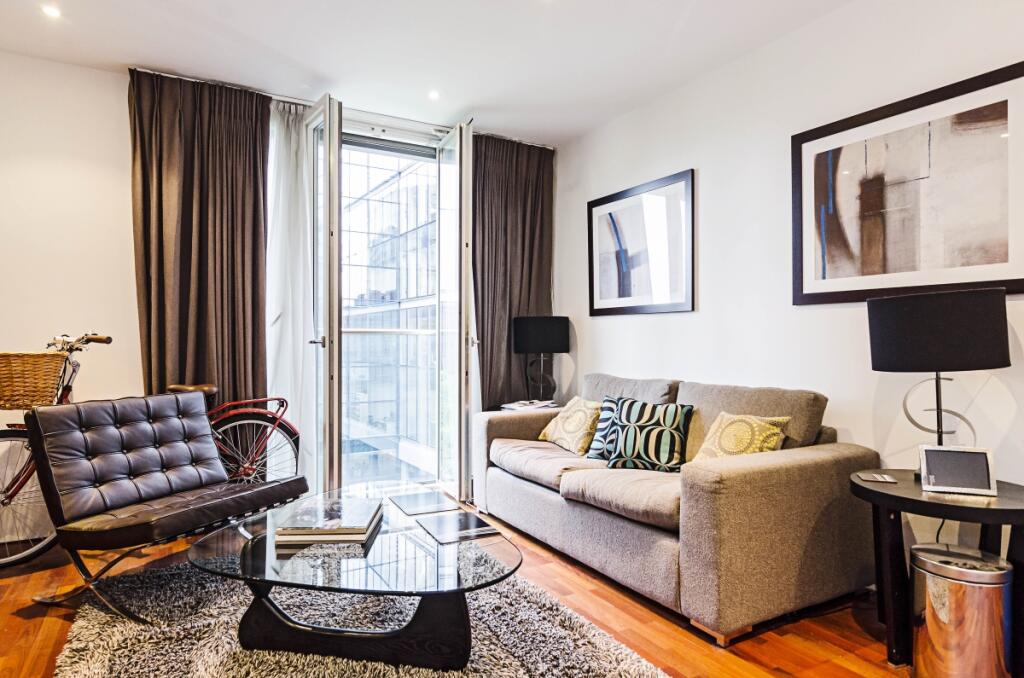 1 bed Apartment for rent in Stepney. From Hamptons Lettings - City 1 bed Apartment for rent in Stepney. From Hamptons Lettings - City