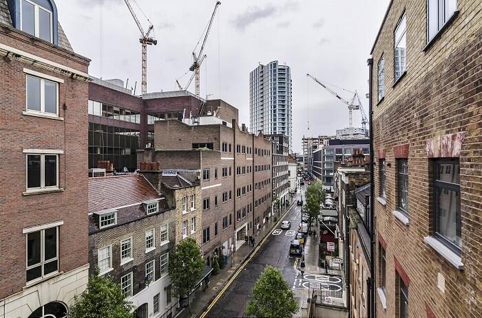 3 bed Apartment for rent in Stepney. From Hamptons Lettings - City 3 bed Apartment for rent in Stepney. From Hamptons Lettings - City