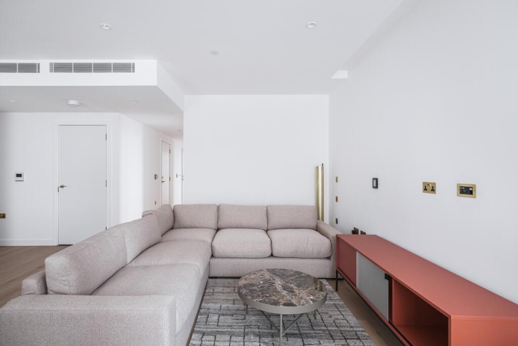 3 bed Apartment for rent in Camden Town. From Hamptons Lettings - City