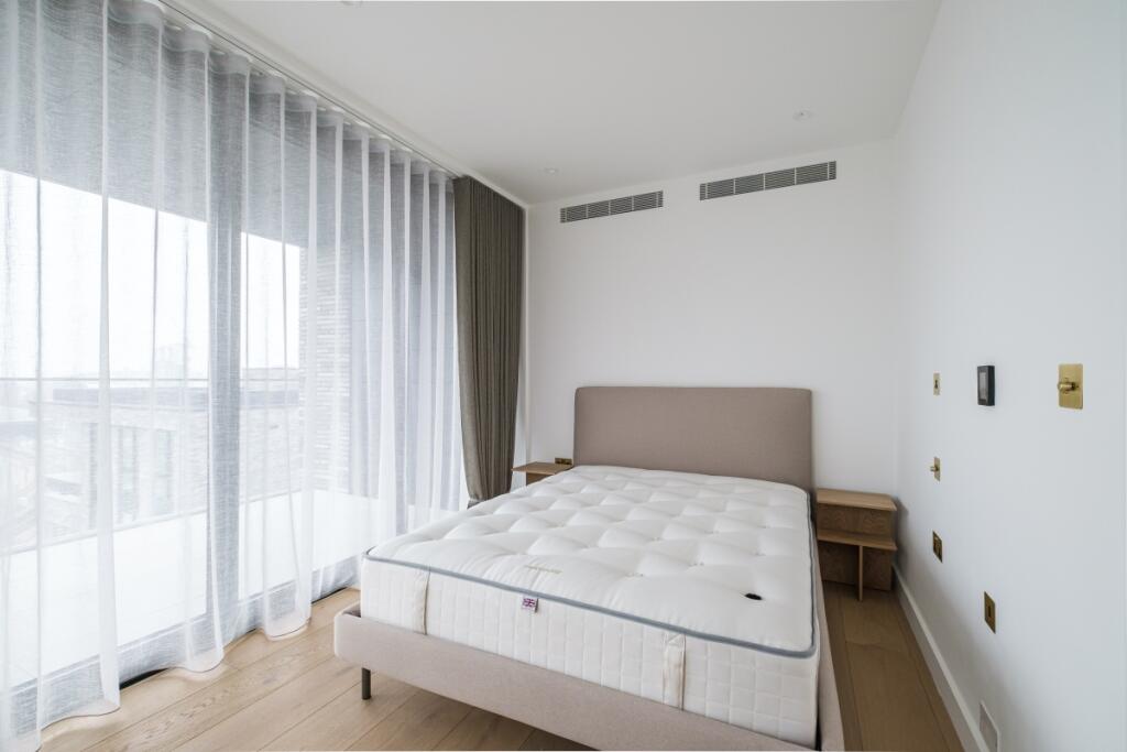 2 bed 1st Floor Flat for rent in Camden Town. From Hamptons Lettings - City 2 bed 1st Floor Flat for rent in Camden Town. From Hamptons Lettings - City