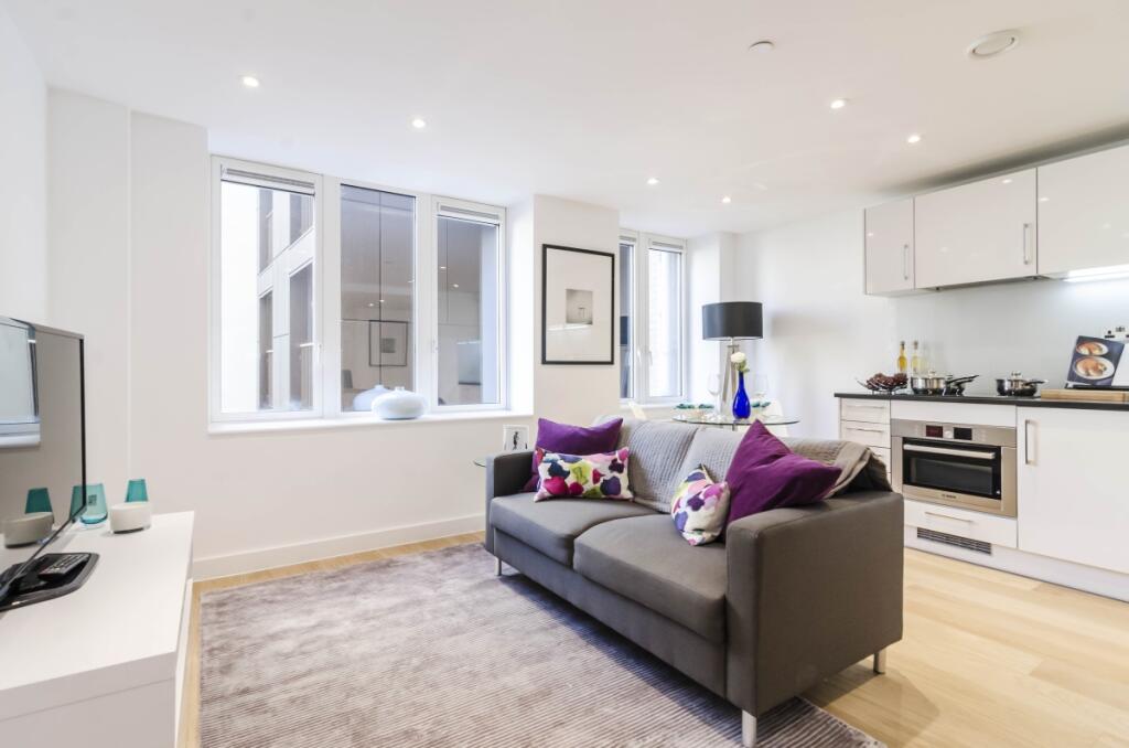 1 bed Apartment for rent in London. From Hamptons Lettings - City