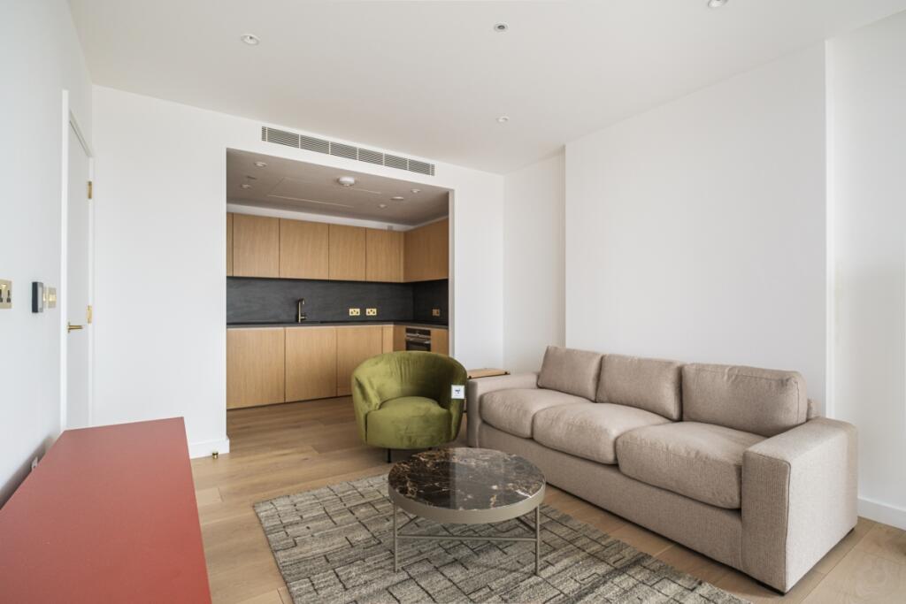 1 bed 1st Floor Flat for rent in London. From Hamptons Lettings - City 1 bed 1st Floor Flat for rent in London. From Hamptons Lettings - City