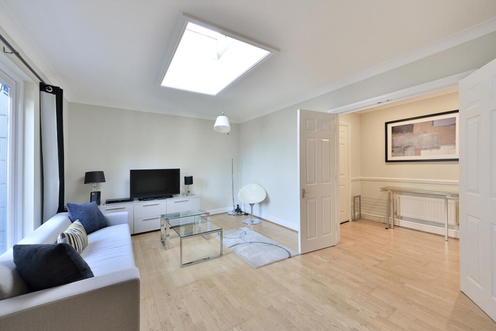 1 bed Apartment for rent in London. From Hamptons Lettings - City 1 bed Apartment for rent in London. From Hamptons Lettings - City
