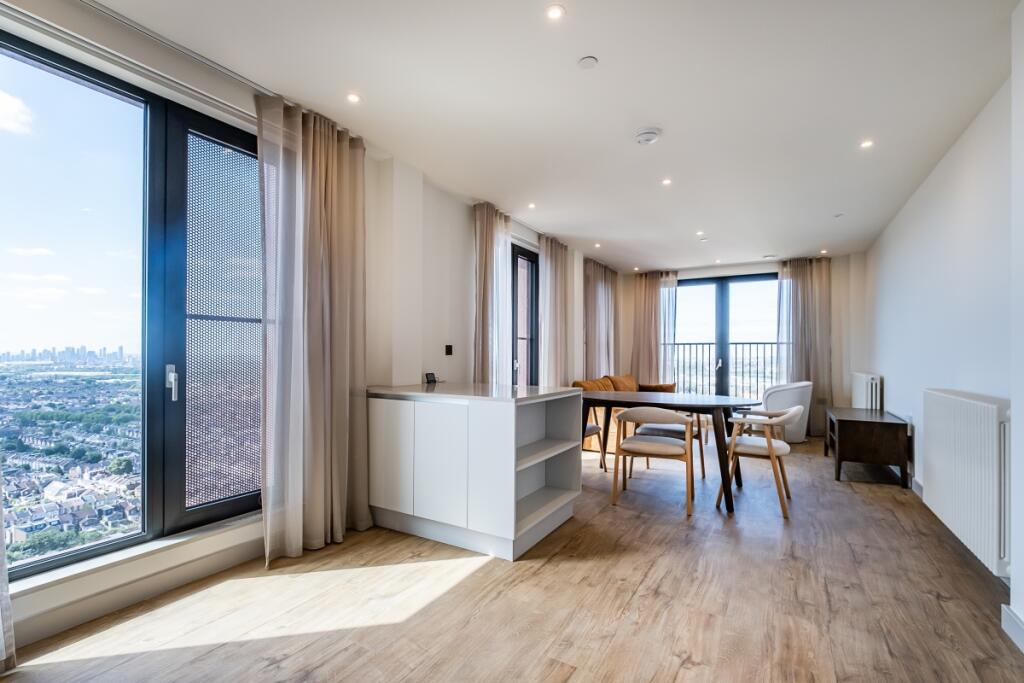 2 bed Apartment for rent in Walthamstow. From Hamptons Lettings - City 2 bed Apartment for rent in Walthamstow. From Hamptons Lettings - City