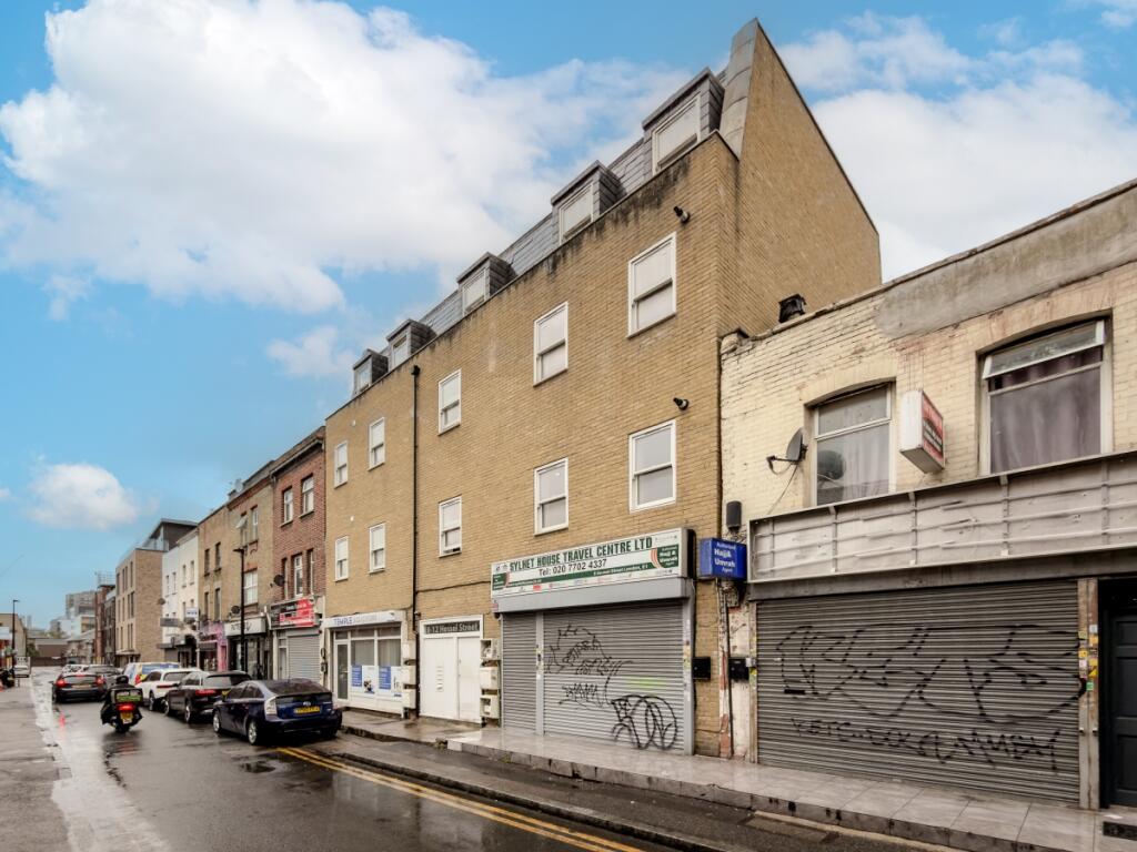 2 bed Apartment for rent in Stepney. From Hamptons Lettings - City 2 bed Apartment for rent in Stepney. From Hamptons Lettings - City