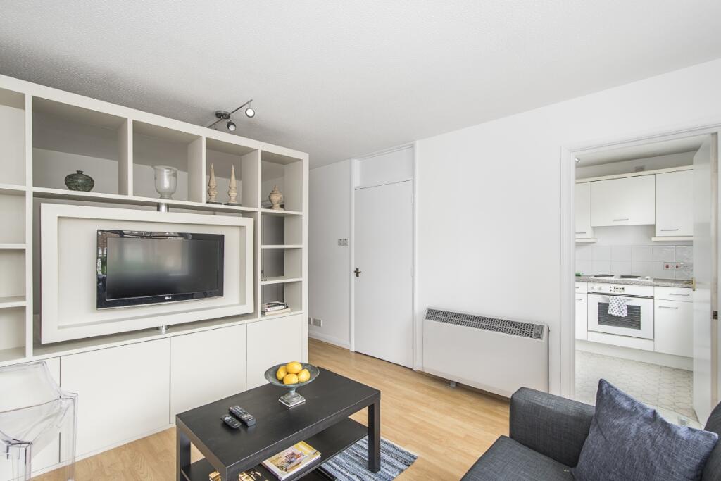 4 bed 1st Floor Flat for rent in Penge. From Hamptons - Dulwich