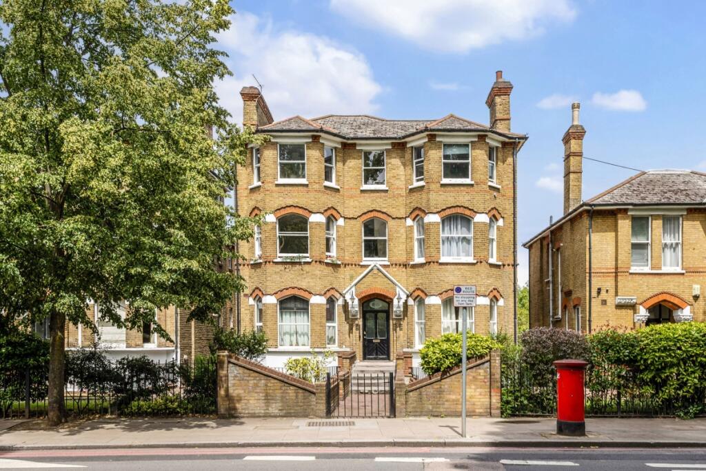 1 bed 1st Floor Flat for rent in Catford. From Hamptons - Dulwich 1 bed 1st Floor Flat for rent in Catford. From Hamptons - Dulwich