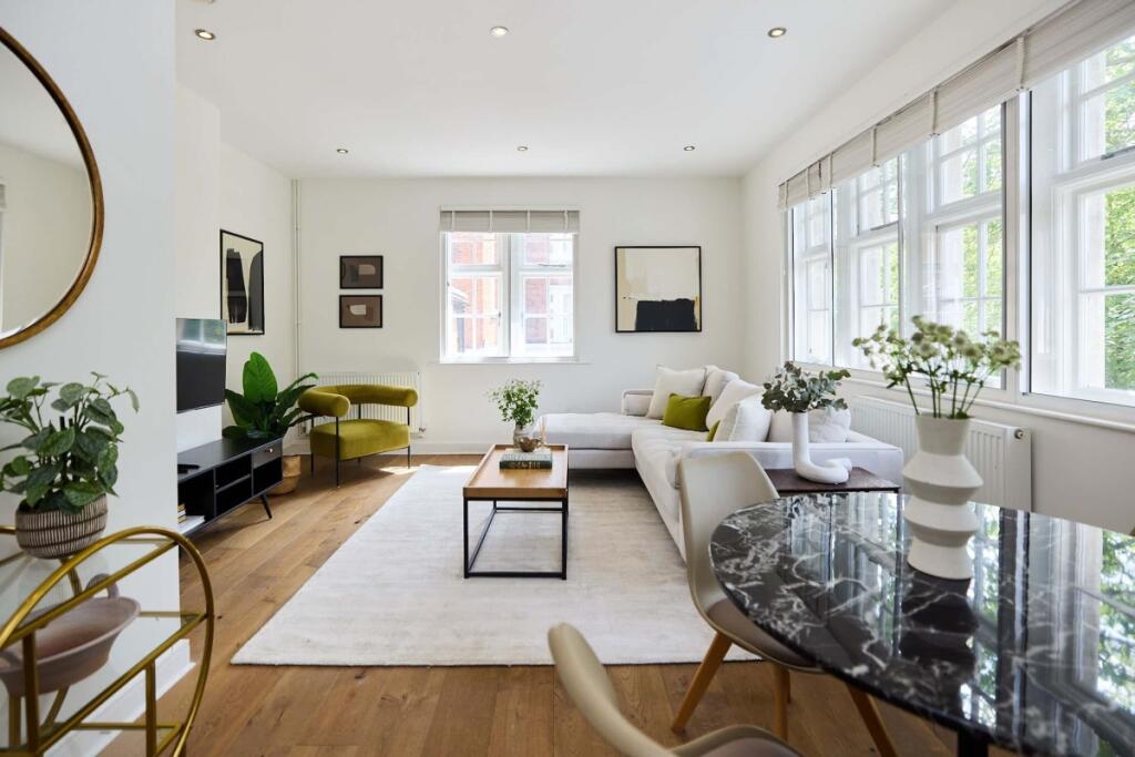 2 bed 1st Floor Flat for rent in Camberwell. From Hamptons - Dulwich