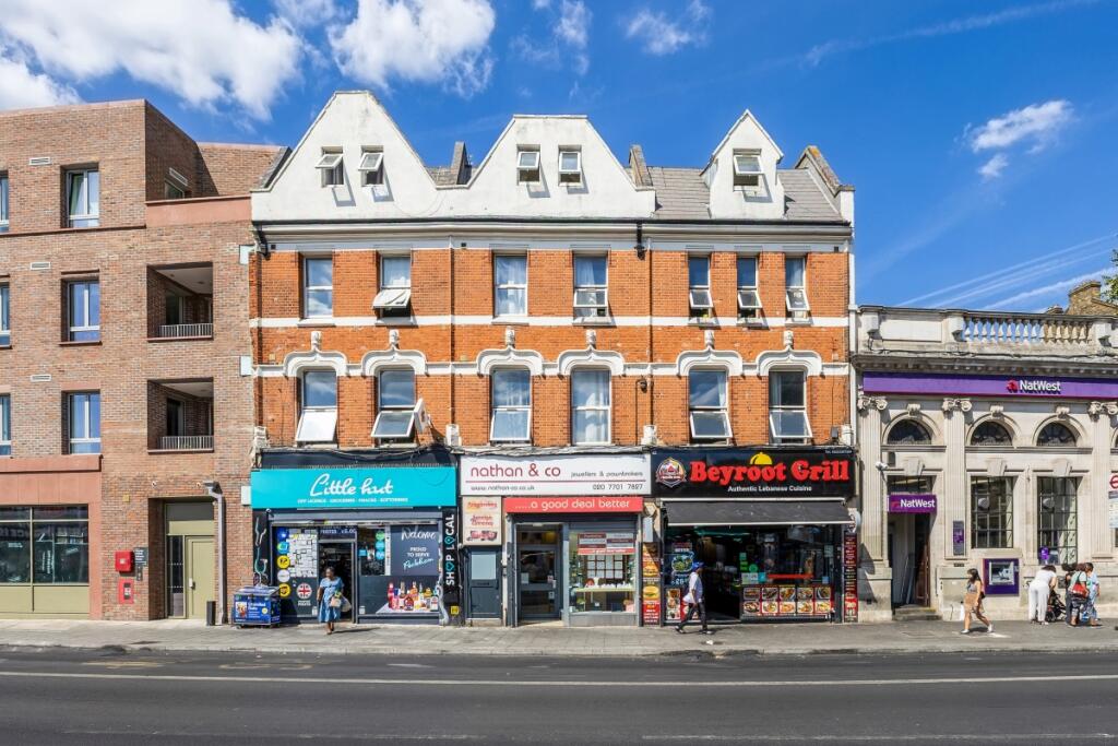 2 bed 1st Floor Flat for rent in Camberwell. From Hamptons - Dulwich