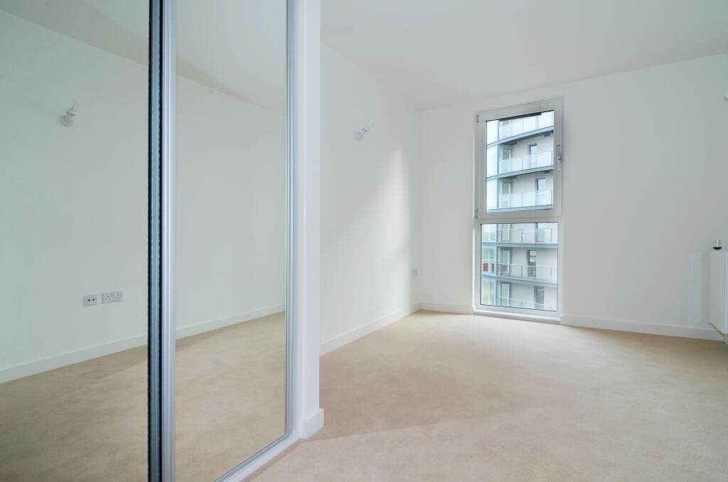 1 bed Apartment for rent in Hayes. From Hamptons - Ealing