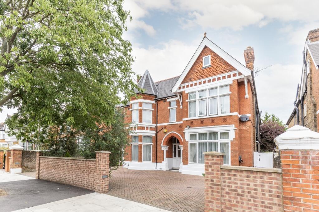8 bed Detached for rent in Acton. From Hamptons - Ealing