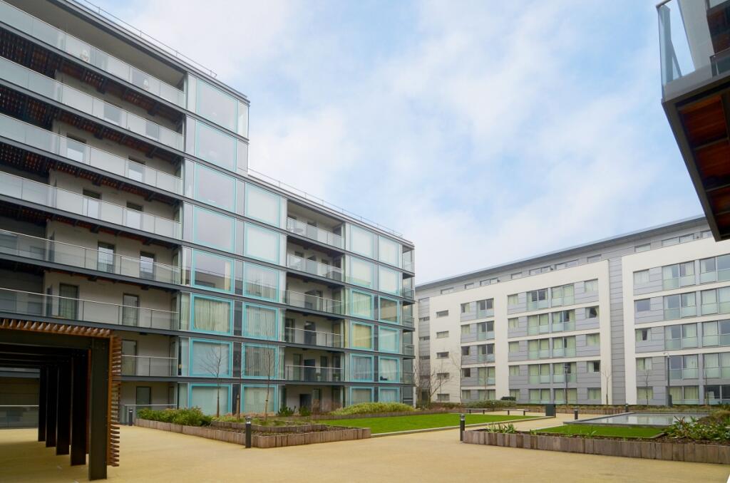 1 bed Apartment for rent in Hayes. From Hamptons - Ealing