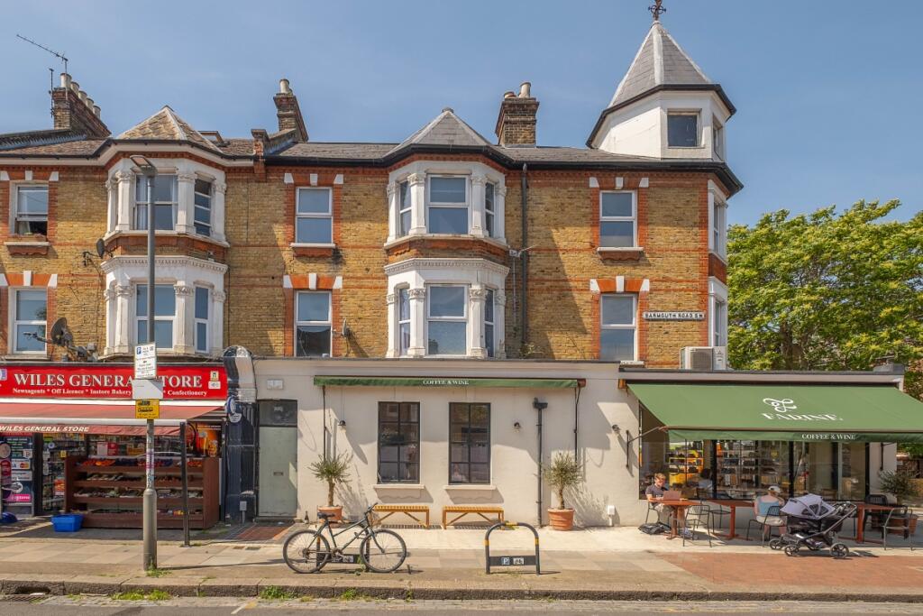 4 bed Apartment for rent in Wandsworth. From Hamptons - Earlsfield & Southfields