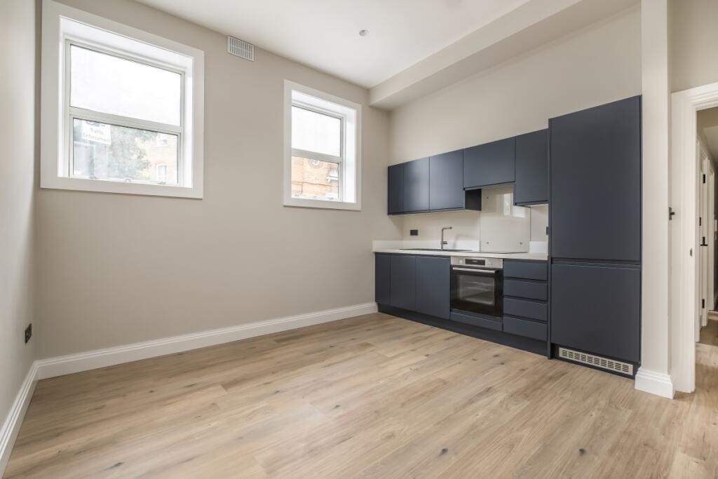 1 bed 1st Floor Flat for rent in Barnes. From Hamptons - East Sheen and Barnes 1 bed 1st Floor Flat for rent in Barnes. From Hamptons - East Sheen and Barnes