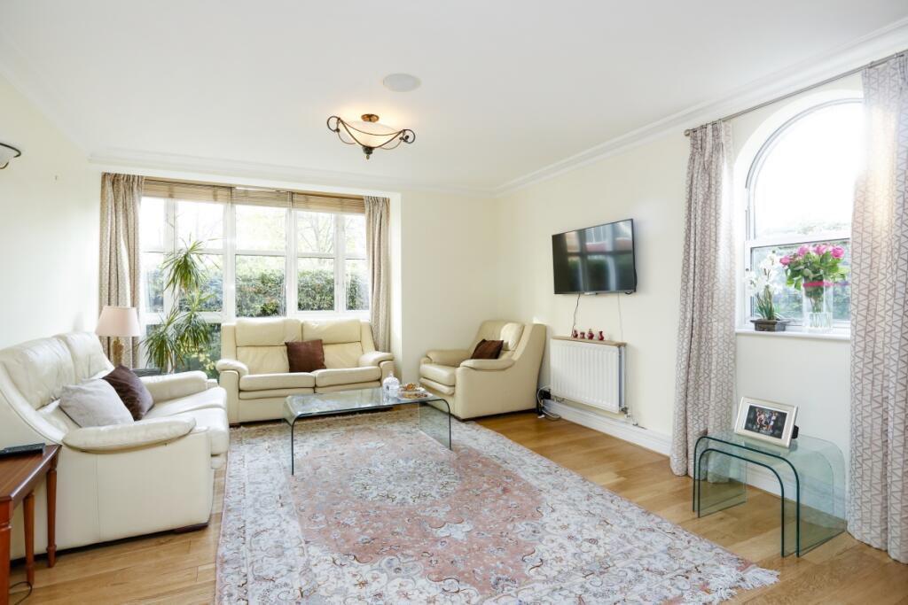 2 bed Apartment for rent in Barnes. From Hamptons - East Sheen and Barnes