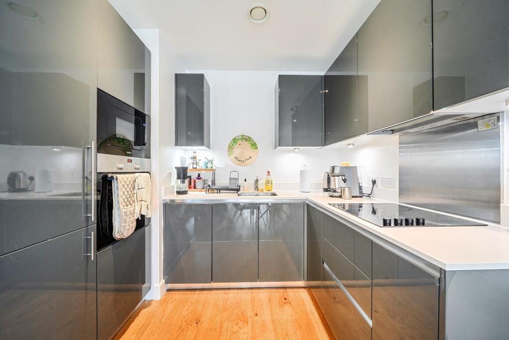 2 bed Apartment for rent in Woolwich. From Hamptons - Greenwich