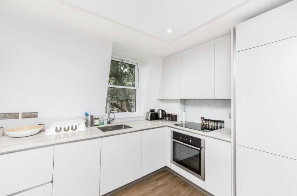 2 bed 1st Floor Flat for rent in Hendon. From Hamptons - Hampstead