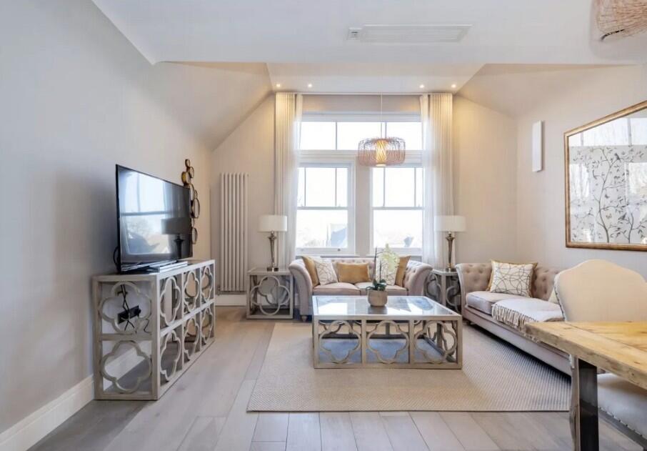 4 bed 1st Floor Flat for rent in Hampstead. From Hamptons - Hampstead