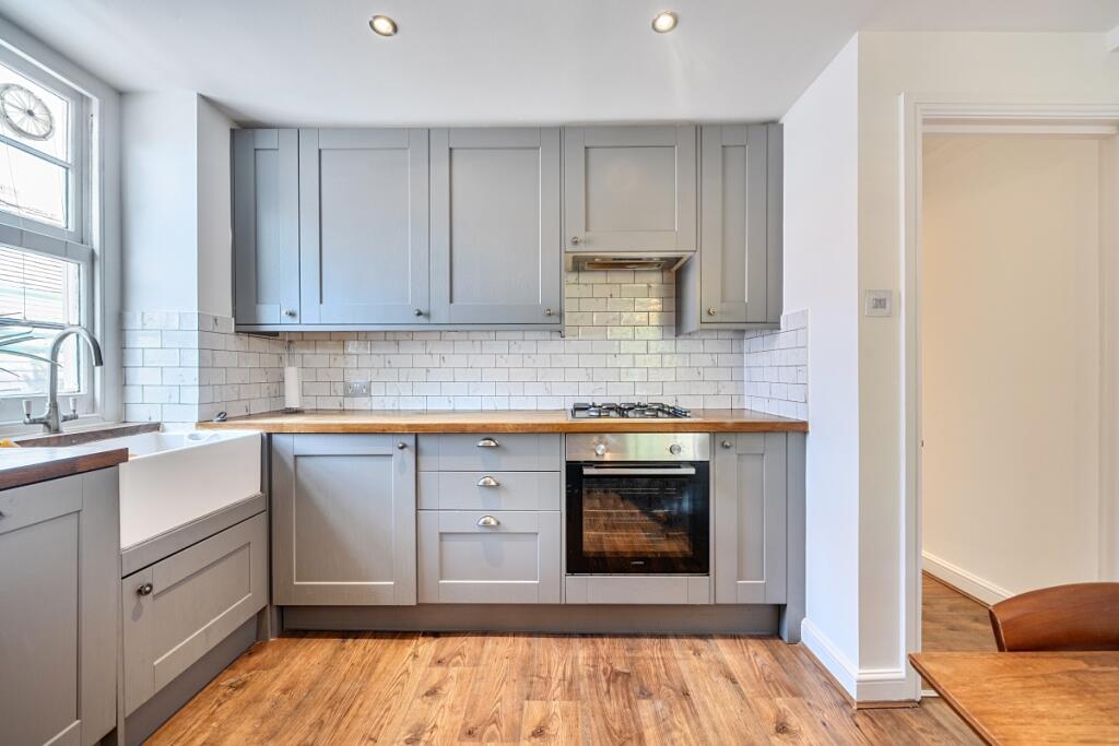1 bed 1st Floor Flat for rent in Hampstead. From Hamptons - Hampstead 1 bed 1st Floor Flat for rent in Hampstead. From Hamptons - Hampstead