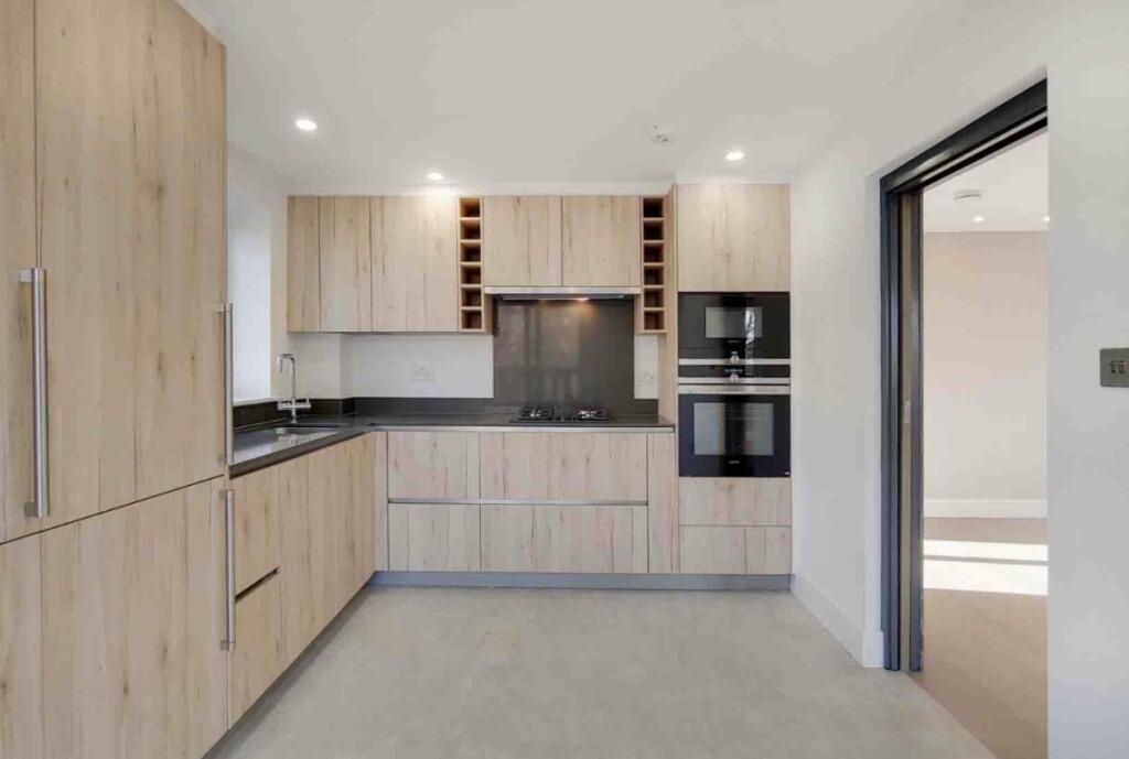 2 bed 1st Floor Flat for rent in Hampstead. From Hamptons - Hampstead