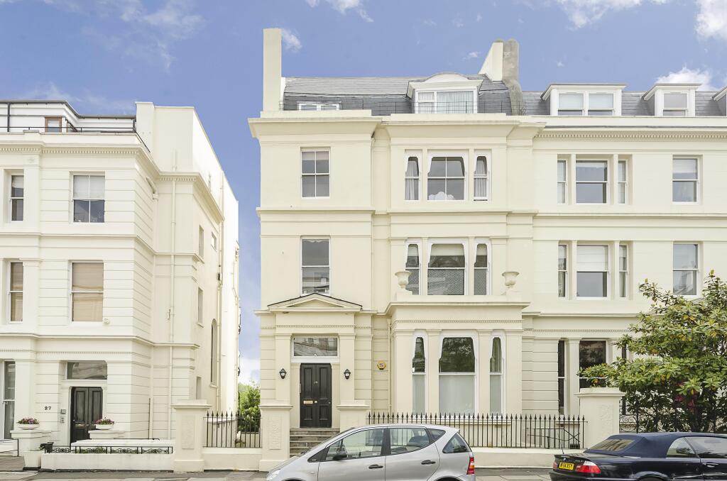 2 bed 1st Floor Flat for rent in Hampstead. From Hamptons - Hampstead