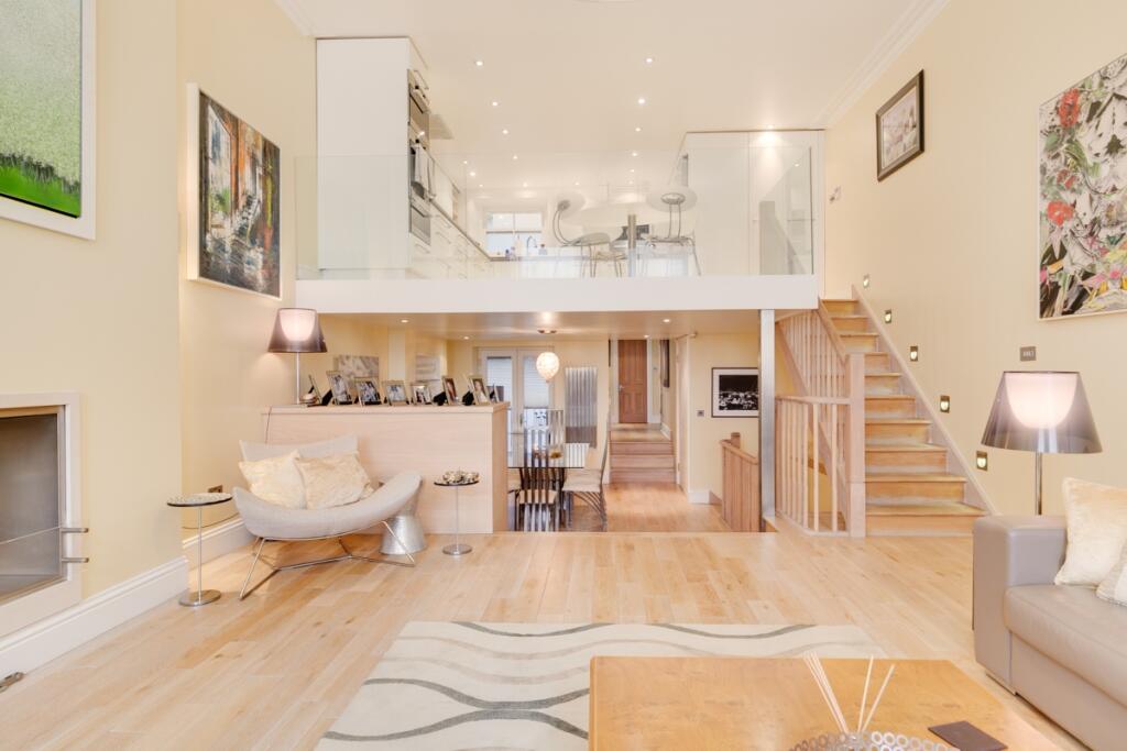 3 bed Duplex for rent in Paddington. From Hamptons International Sales - Hyde Park