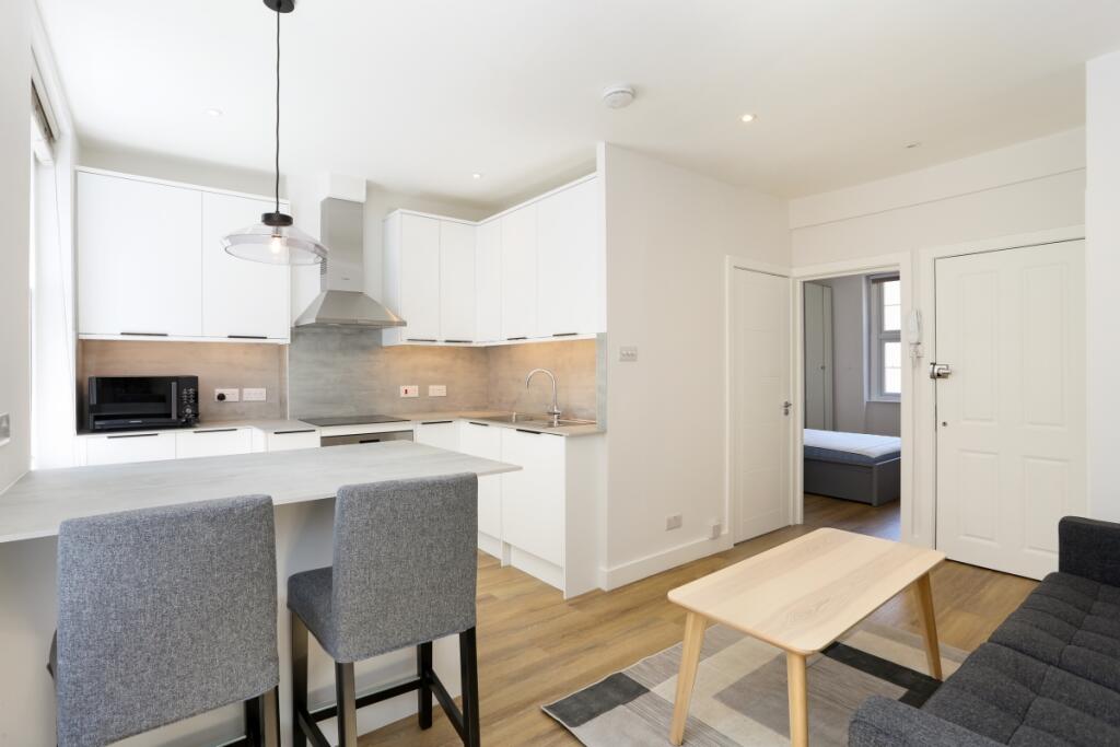 1 bed Flat for rent in Camden Town. From Hamptons International Sales - Hyde Park