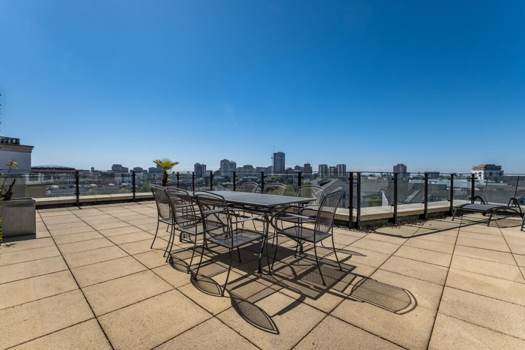 2 bed Apartment for rent in Camden Town. From Hamptons International Sales - Hyde Park
