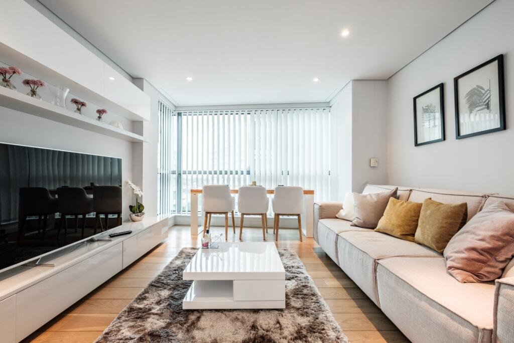 2 bed Apartment for rent in Paddington. From Hamptons International Sales - Hyde Park