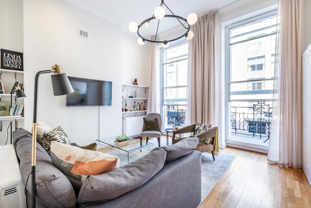 2 bed Apartment for rent in Paddington. From Hamptons International Sales - Hyde Park